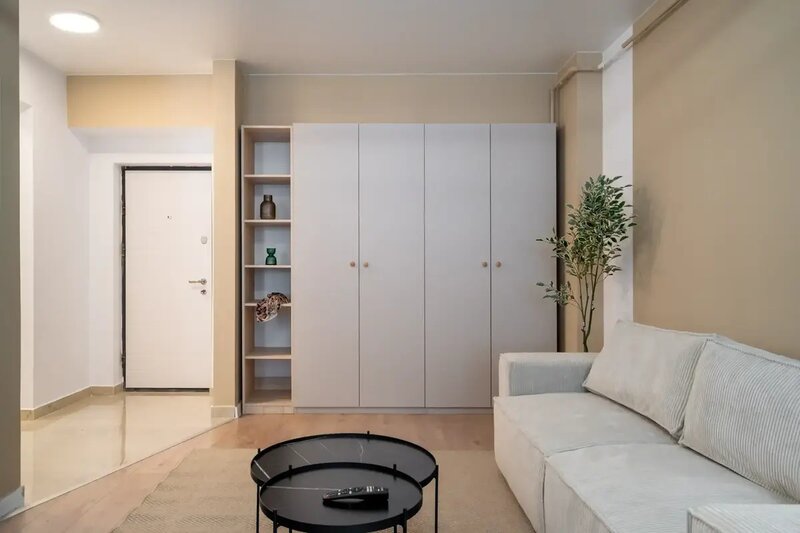 Nasaud Apartament 2 camere   Vanzare - Mobilat cu Designer Direct Propietar