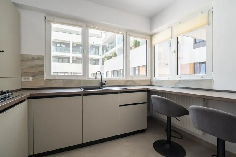 Nasaud Apartament 2 camere   Vanzare - Mobilat cu Designer Direct Propietar